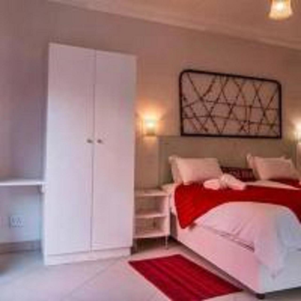 Windhoek Gardens Boutique Hotel Екстер'єр фото