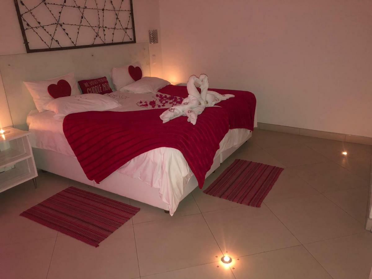 Windhoek Gardens Boutique Hotel Екстер'єр фото